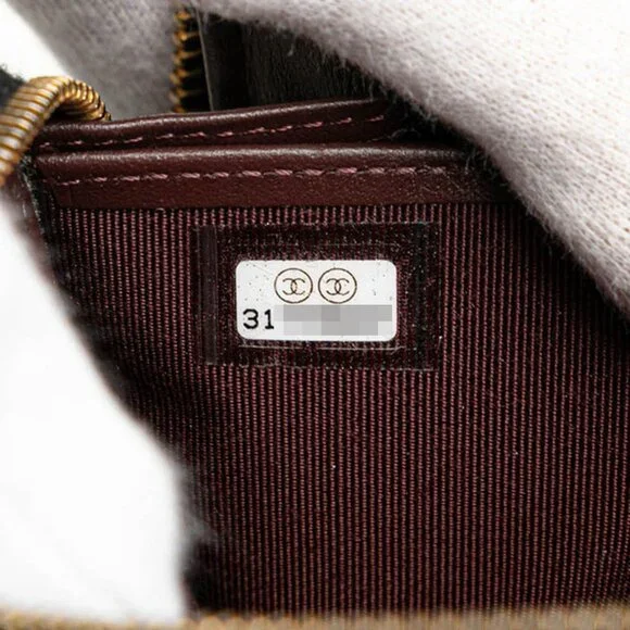 CHANEL Black Caviar Leather Logo Wallet - Picture 11 of 14